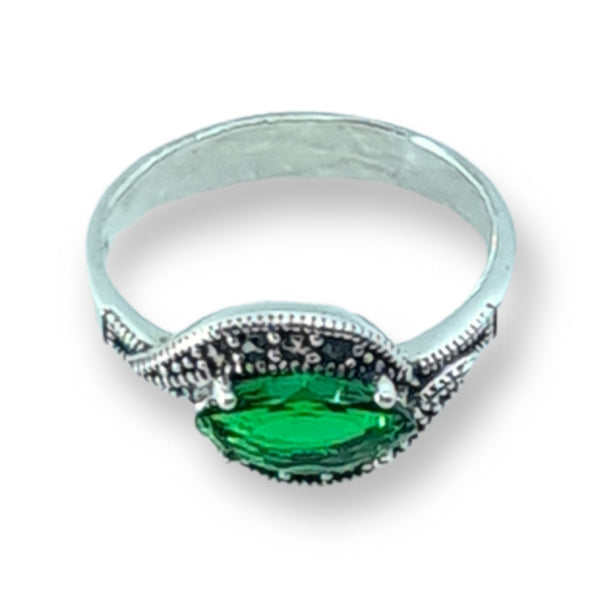 Green Ring - Sterling Silver - Nefertiti Jewelry - Ring